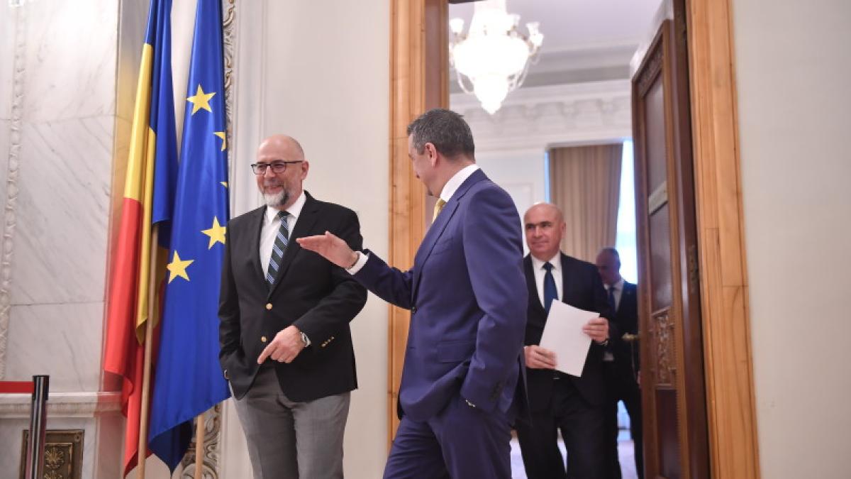 Scenariul alegerilor anticipate și viitorul Guvernului Luca Niculescu: analiza lui Bogdan Chirieac