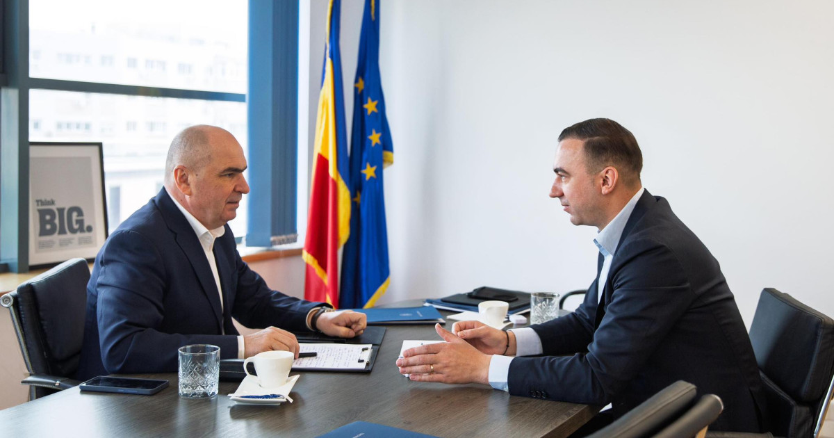 Bogdan Ivan îl ironizează pe Ilie Bolojan: Nu văd nicio reformă realizată, decât demiterea unor angajați