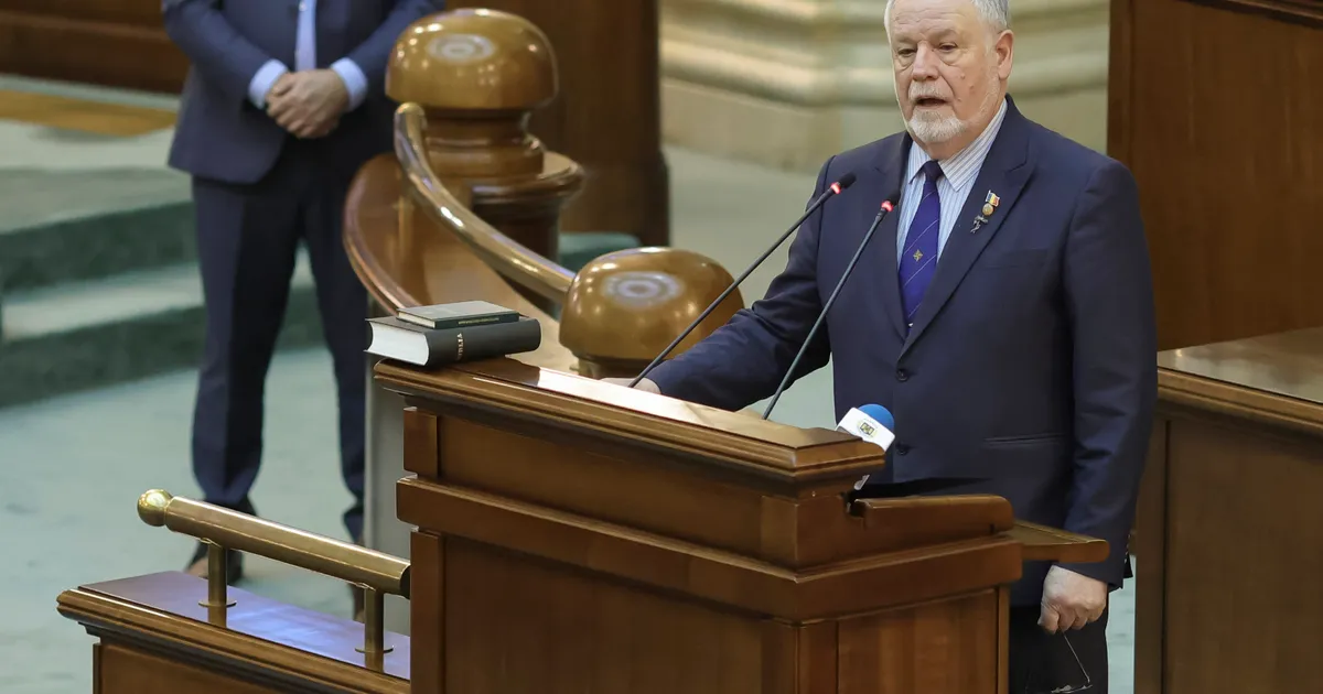 Comisia condusă de Mircia Chelaru a respins eliminarea pensiilor speciale pentru primari și prefecți