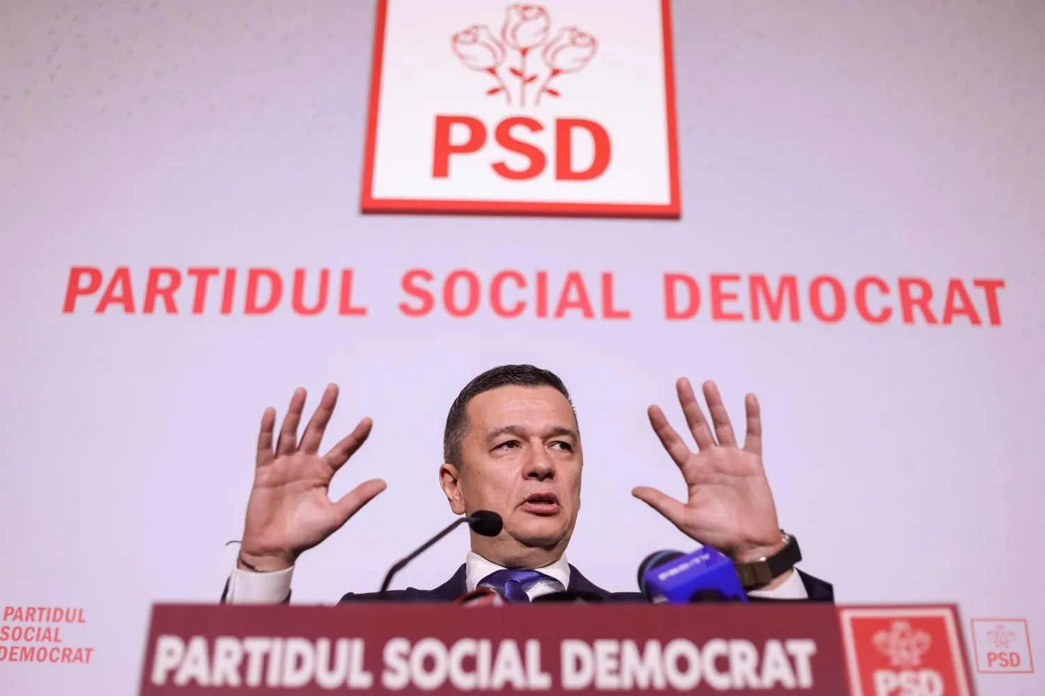 PSD decide astăzi dacă intră în Guvernul Niculescu. Grindeanu propune trei scenarii de decizie